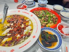 -禄鼎记·排队俩小时都要吃的酸菜鱼(石牌桥店)