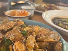 -六福烧烤酒馆(秦隆步行街店)