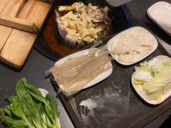 -农家铁锅炖(太阳沟店)
