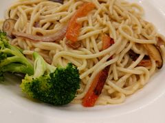 -佰搭果·广式茶餐厅(西华路店)