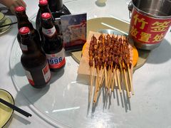 -刘姐啤酒鱼民族演艺餐厅(西街总店)
