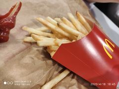 -麦当劳(湛江大厦店)