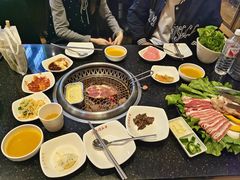 -木槿花韩式炭烤·熟成肉工坊(孙文东路店)
