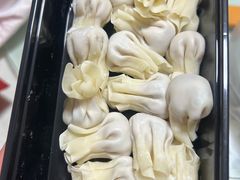 -曼听小寨海鲜烧烤·大连辣炒大王(盖州街店)