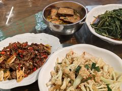 -益华家菜屋(世茂店)