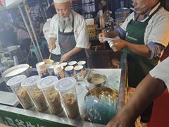 -正宁路小吃夜市