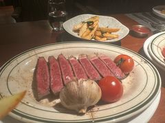 -MONICH牛排融合餐厅(和义大道购物中心店)