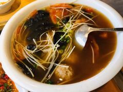 豆芽圆子汤-赤宴·川菜(玉林店)
