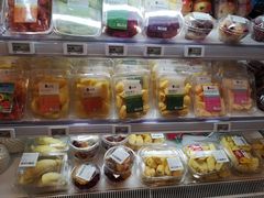 -盒马鲜生(丁香国际店)