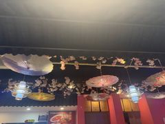 -老街烧烤大排档·地道湖北菜·龙虾馆(汉口火车站店)