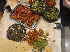 -郑记•不夜城烧烤•龙虾•虾蟹(黄鹤楼店)