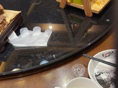 -东口码头·烧鸽子·鱼头泡饼·地方菜(金鹰悦城店)