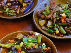 腊肉炒蕨粑-苗湘食府(十年店)