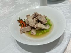 -品悦酒店(三林古镇店)