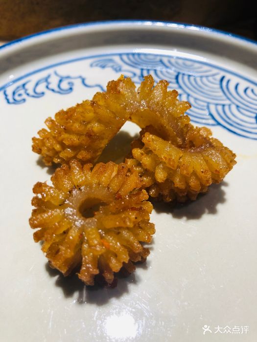 云南铜锅鱼·滇大池蒸汽石锅鱼(昌平龙域店)傣味炸猪皮图片