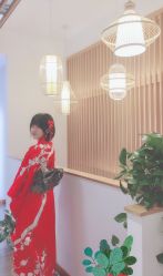 -宥莉·ULLY 痘敏肌•科技皮肤管理中心