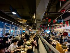 -大头虾越式风味餐厅(光明广场店)