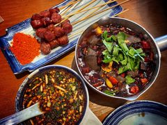 -包整·丝娃娃(一览甲秀楼风景店)