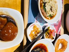 原味菌香肉丝米粉-呷佬·长沙手工米粉(金沙江路店)
