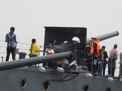 -阿芙乐尔号巡洋舰