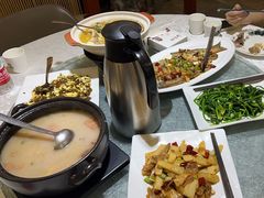 -品朵颐·精致湖北菜(会展店)