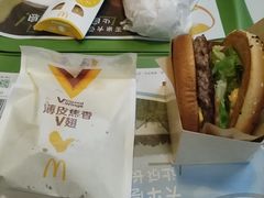 -麦当劳(中山路店)