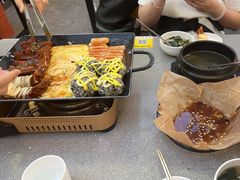-豚妈妈汤饭·部队锅(南京东路店)