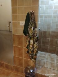 -静博士养生美容连锁