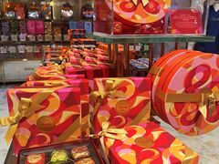 -VENCHI 闻绮(北京国贸商城店)