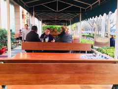 -皇冠自酿啤酒坊(中国红街5号楼店)