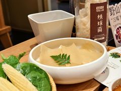 -巴奴毛肚火锅概念餐厅