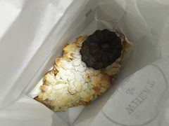 杏仁羊角-WHEAT&BAKER-麥(凯德来福士店)
