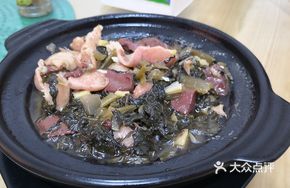 Pork Intestine Red Pepper Stew