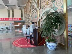 -天幕新彩云国际影城(激光巨幕店)