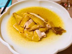 电饭煲焗人参鸡-尚一汤·粤菜海鲜(环球港店)