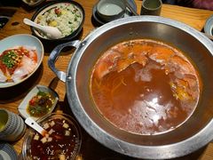 -野山舂·贵州现舂酸汤牛肉(鸿通城店)