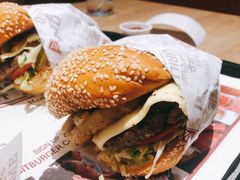 -The Habit Burger Grill 哈比特汉堡(爱琴海店)