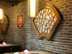 -月满大江经典火锅(任城路店)
