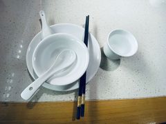 餐具摆设-聚友斋(陶瓷琉璃馆水晶街店)
