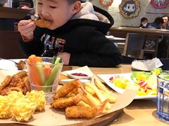 -必胜客(上海新南方商城PH店)