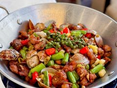 霸王尖椒蛤蜊鸡-渔语鱼新川菜Bistro(万象天地店)