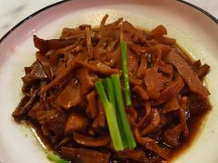 肉汁山野笋-锦園(伊势丹美食城店)