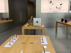 -Apple零售店(新街口店)