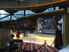 -上海滴水湖皇冠假日酒店