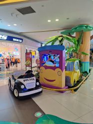 -纽西卡汽车小镇(大悦城店)