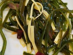 -鹤乡东北菜(崮山路店)