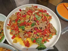 -川流不息·地道川菜·小龙虾(松东路店)