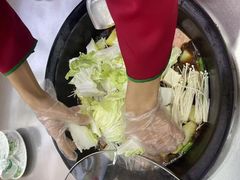-屯老二农家铁锅炖·行业领军者(梅江店)