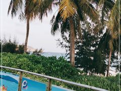 -亚龙湾中心广场