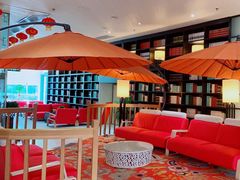 -喜鹊愉家酒店(郑州曼哈顿博览中心地铁站店)